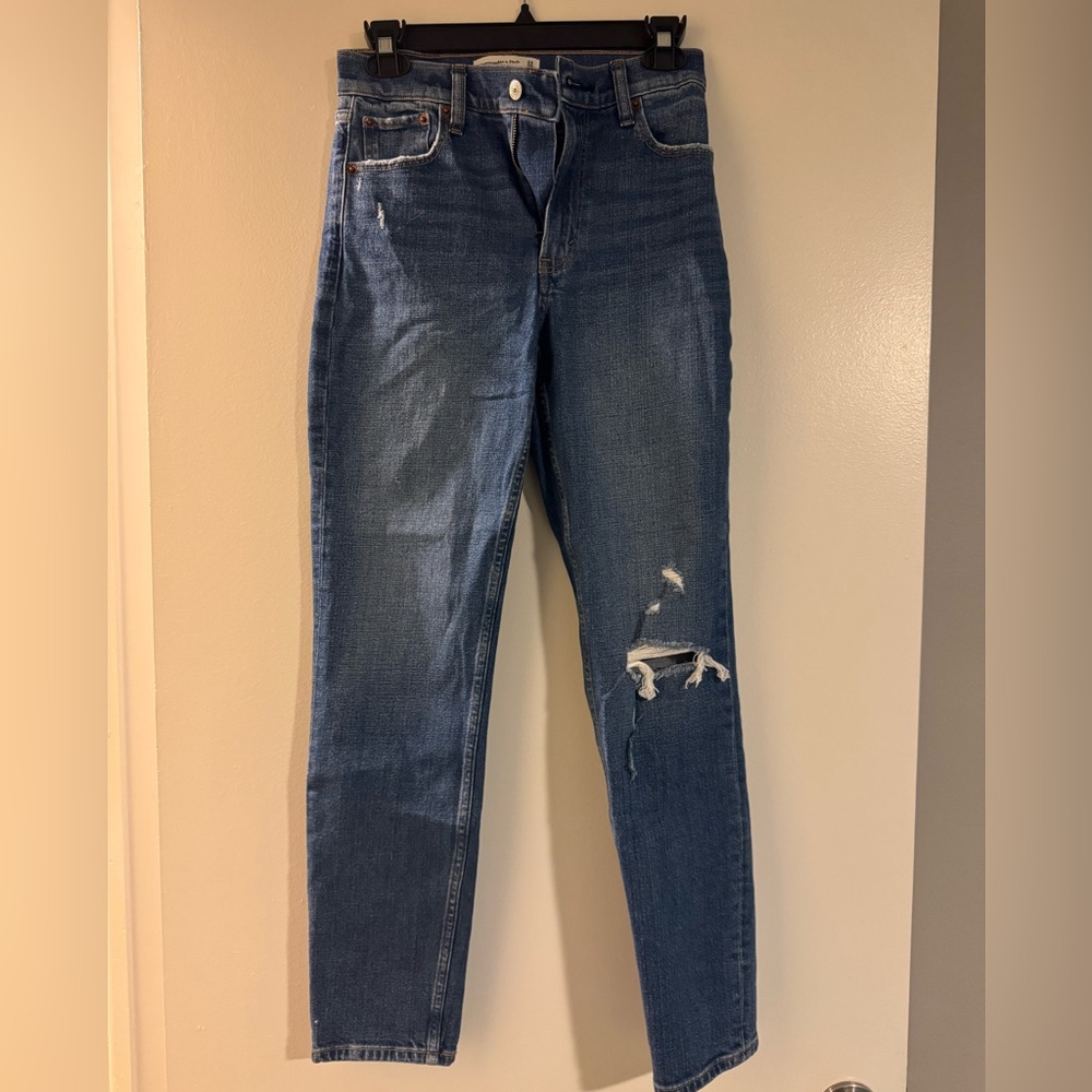 Abercrombie & Fitch The Mom High Rise 00L